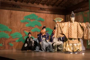 Noh play “Okina” dedication at Kasuga Shrine(Kurooka) ※The January 1, 2025 performance has been cancelled due to construction of the Noh stage.