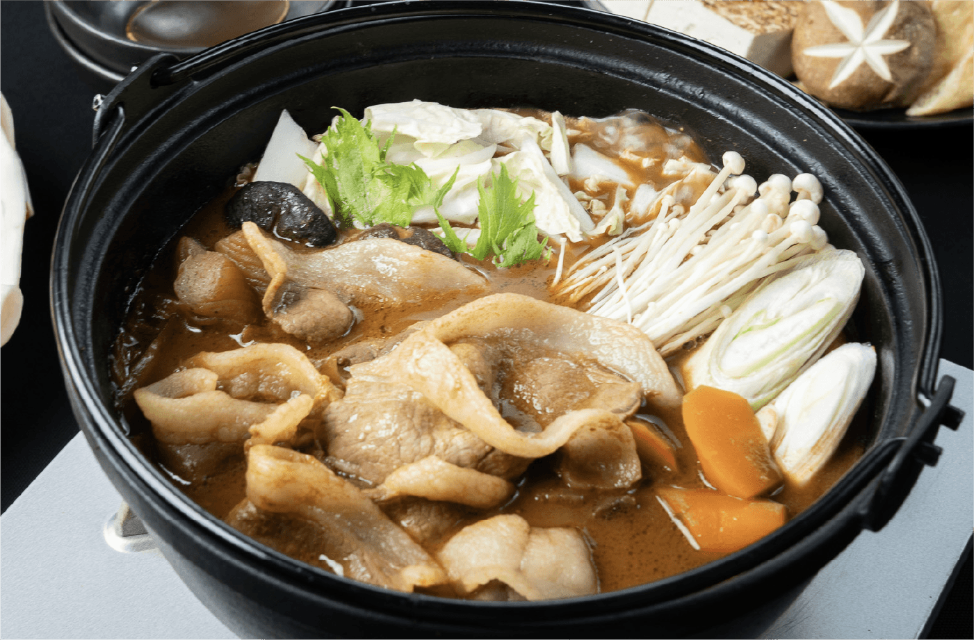 猪肉と味噌出汁が織りなすぼたん鍋